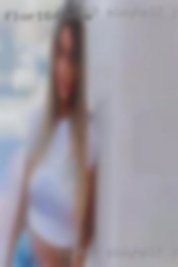 AlwyhP12 a real milf Parker